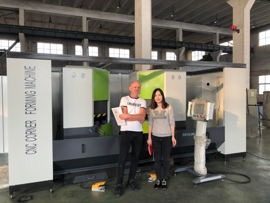 Máquina de moldagem simultânea dupla / de dois cantos